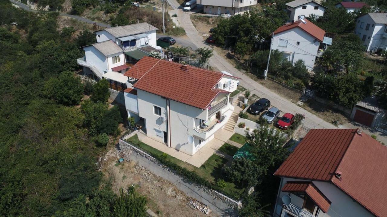 Guest Home Elena Стар Дойран Екстериор снимка
