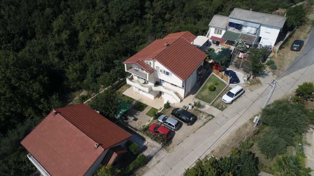 Guest Home Elena Стар Дойран Екстериор снимка